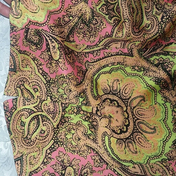 Two Piece suite /WORN ONCE/EXCELLENT CONDITION - Picture 7 of 7